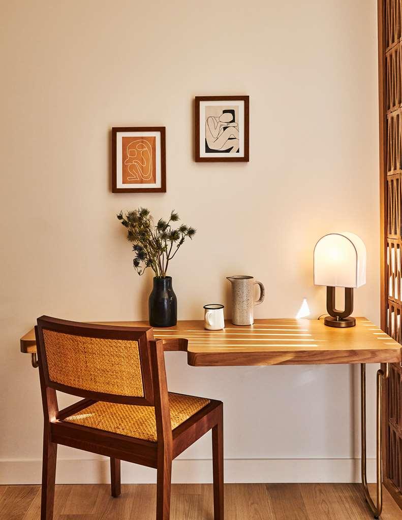 Alsace La Hotel Los Angeles Room photo